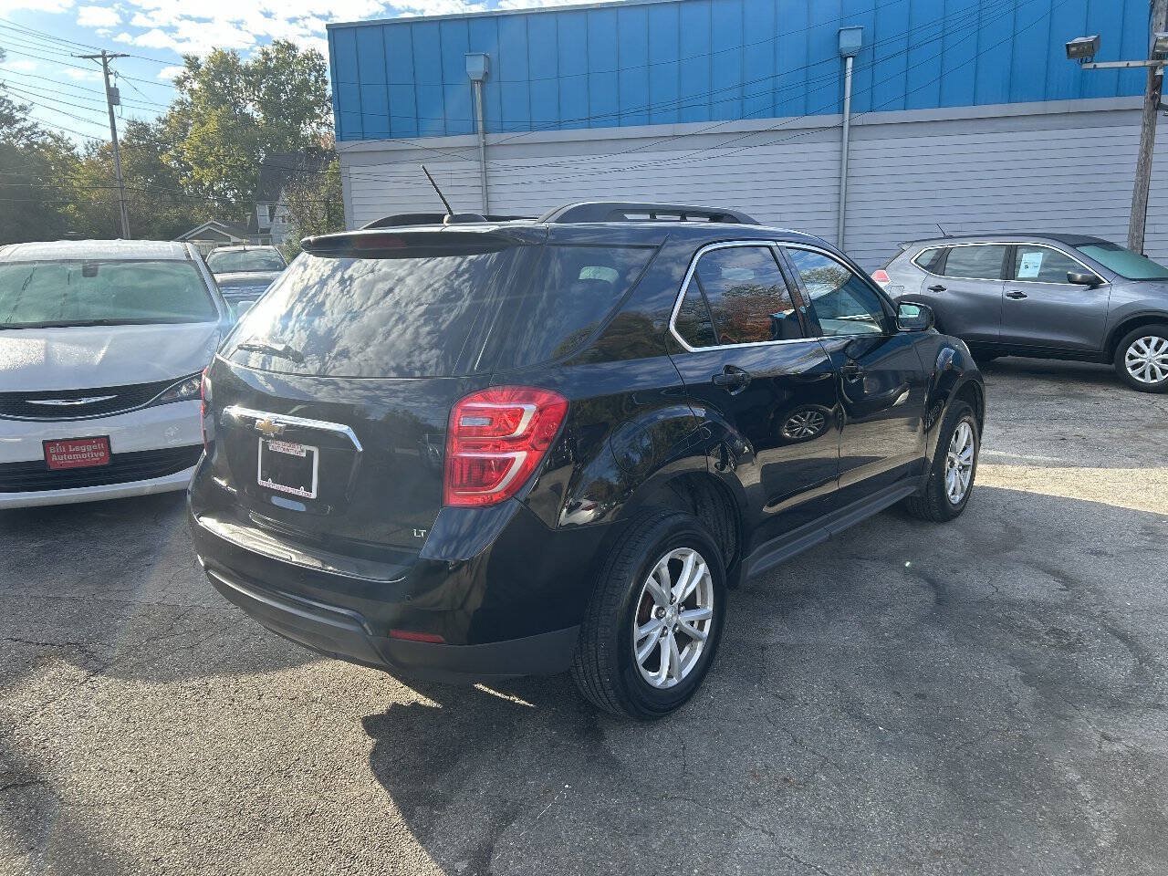 Used 2017 Chevrolet Equinox LT w/ Driver Confidence Package II AWD/4WD image 12