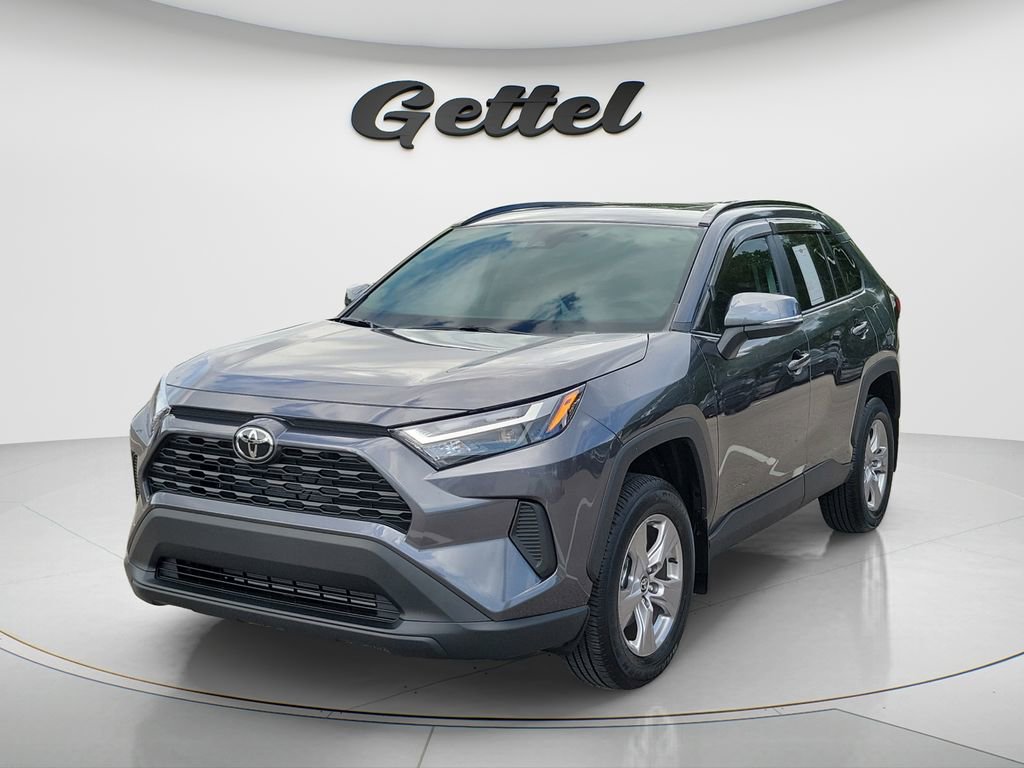 Certified 2025 Toyota RAV4 XLE w/ Convenience Package FWD image 1