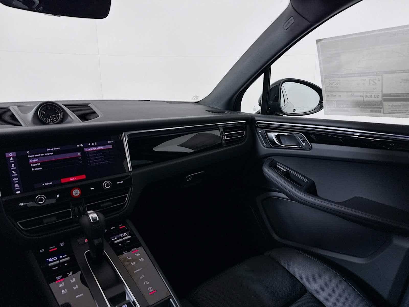 New 2025 Porsche Macan AWD/4WD image 20