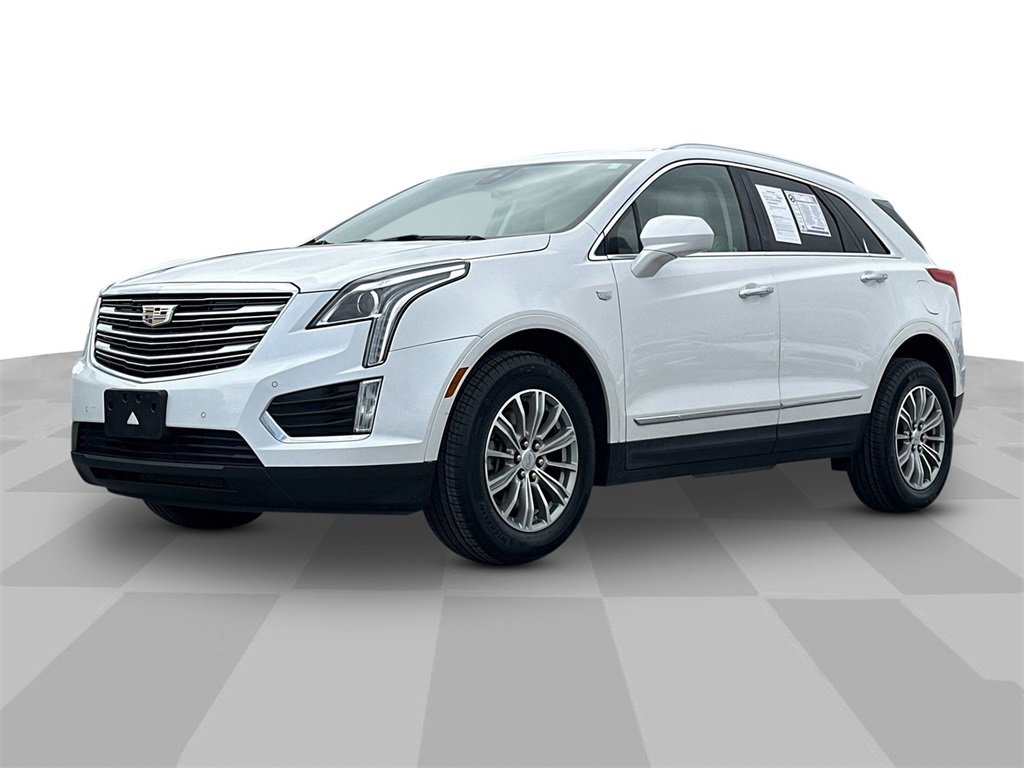 Used 2017 Cadillac XT5 Luxury w/ Driver Awareness Package video 2