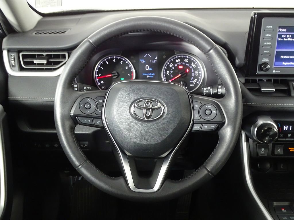 Used 2022 Toyota RAV4 XLE Premium image 25