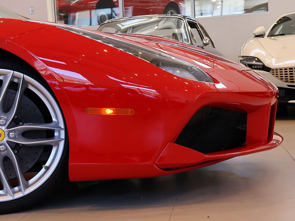 Certified 2017 Ferrari 488 Spider RWD image 15