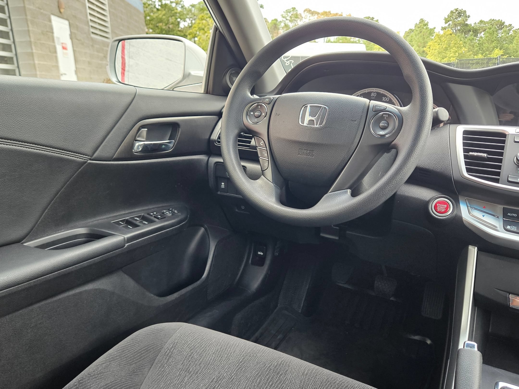 Used 2013 Honda Accord EX image 9