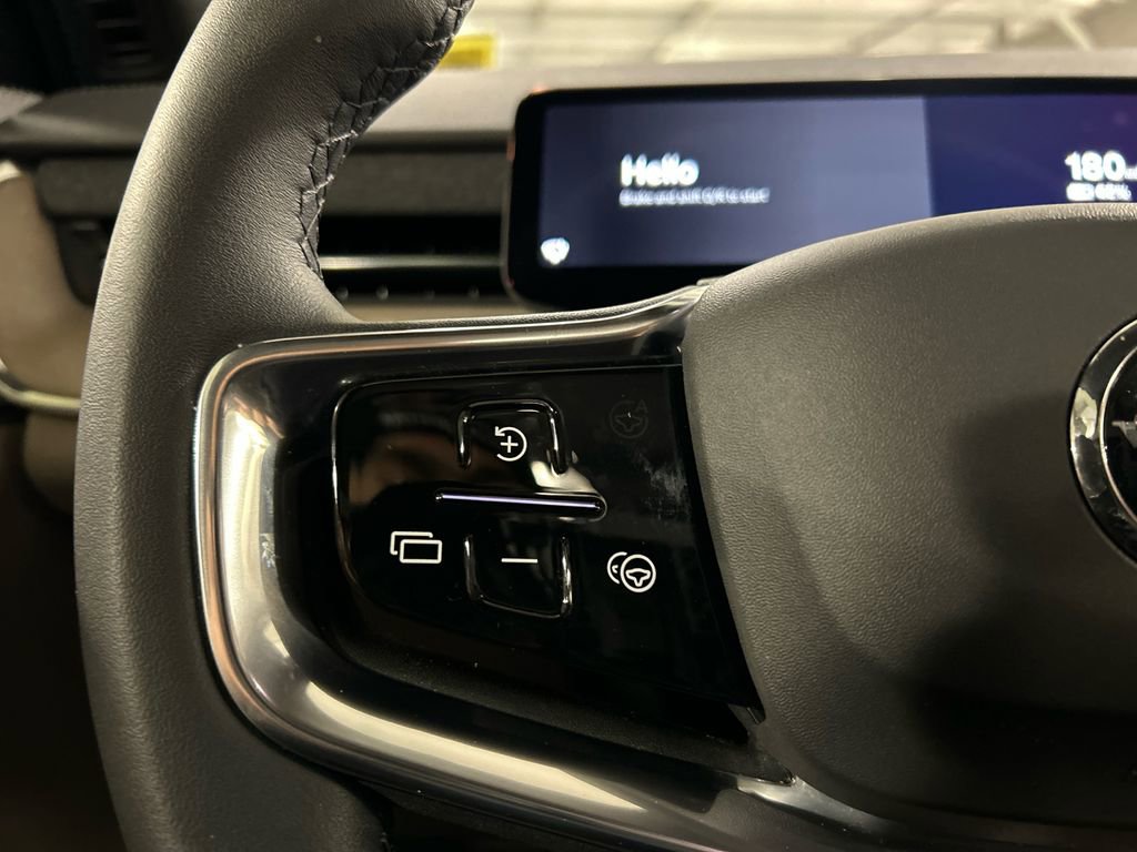 Certified 2025 Volvo EX90 Ultra image 13