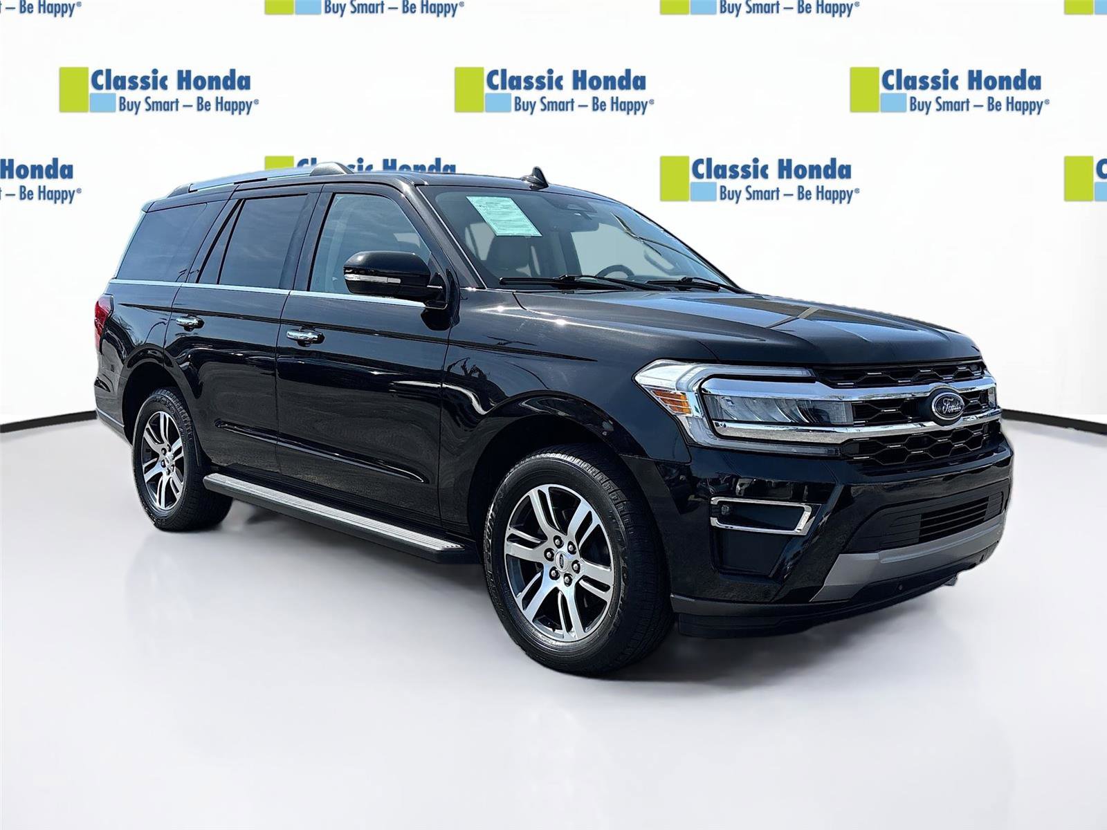 Used 2024 Ford Expedition Limited image 1