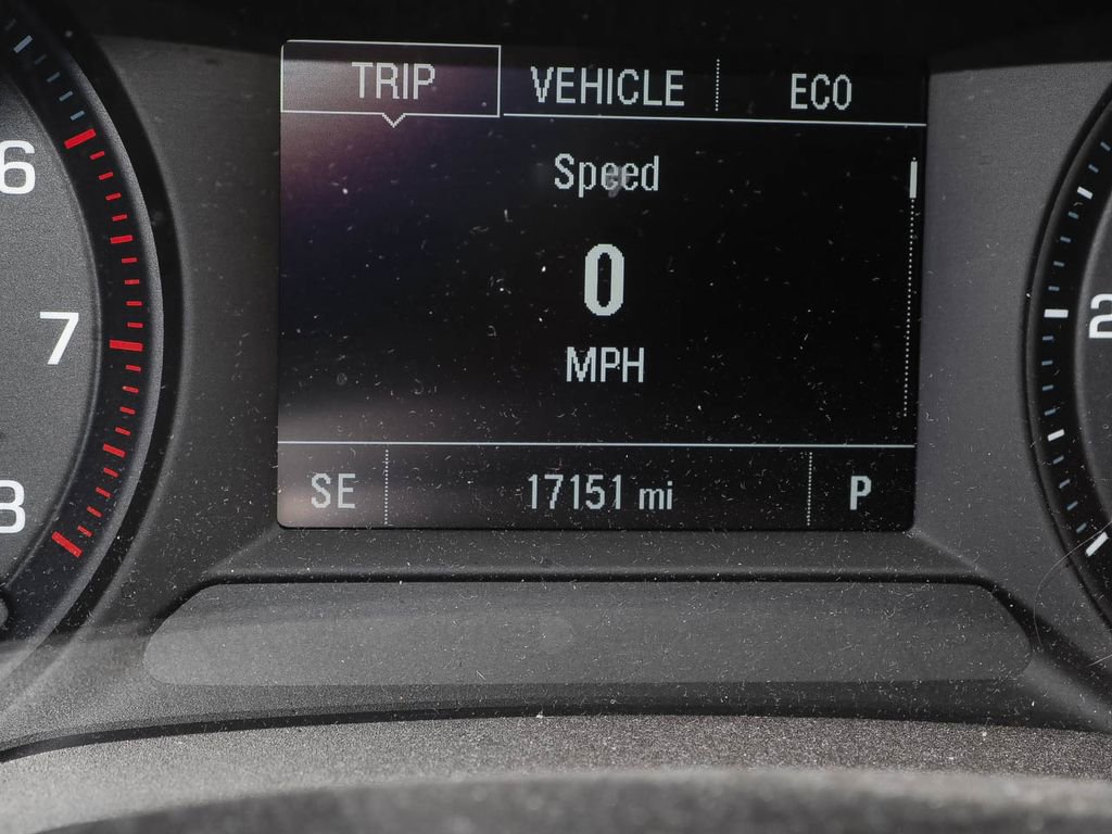 Used 2023 Chevrolet TrailBlazer LT w/ LPO, Blackout Package FWD image 11
