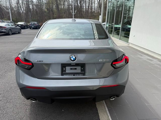 Used 2025 BMW 230i xDrive Coupe w/ Premium Package image 8