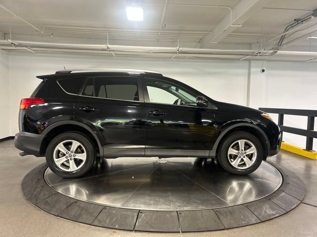 Used 2015 Toyota RAV4 XLE AWD/4WD image 18