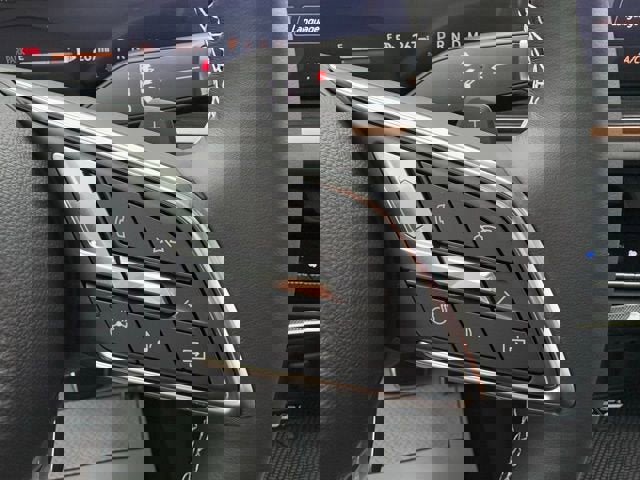 New 2025 Buick Envision Sport Touring image 25