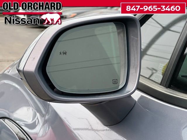 Used 2025 Chevrolet Blazer EV LT AWD/4WD image 9