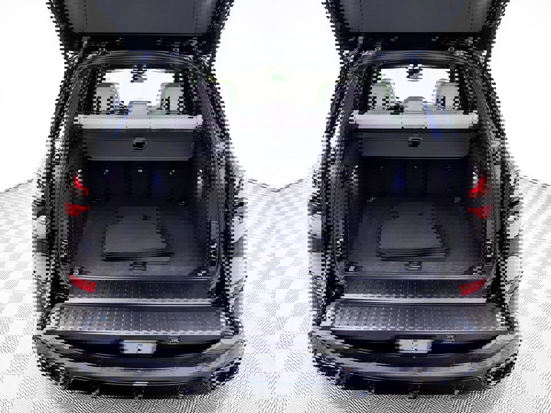 New 2026 BMW X5 M60i w/ Executive Package image 32