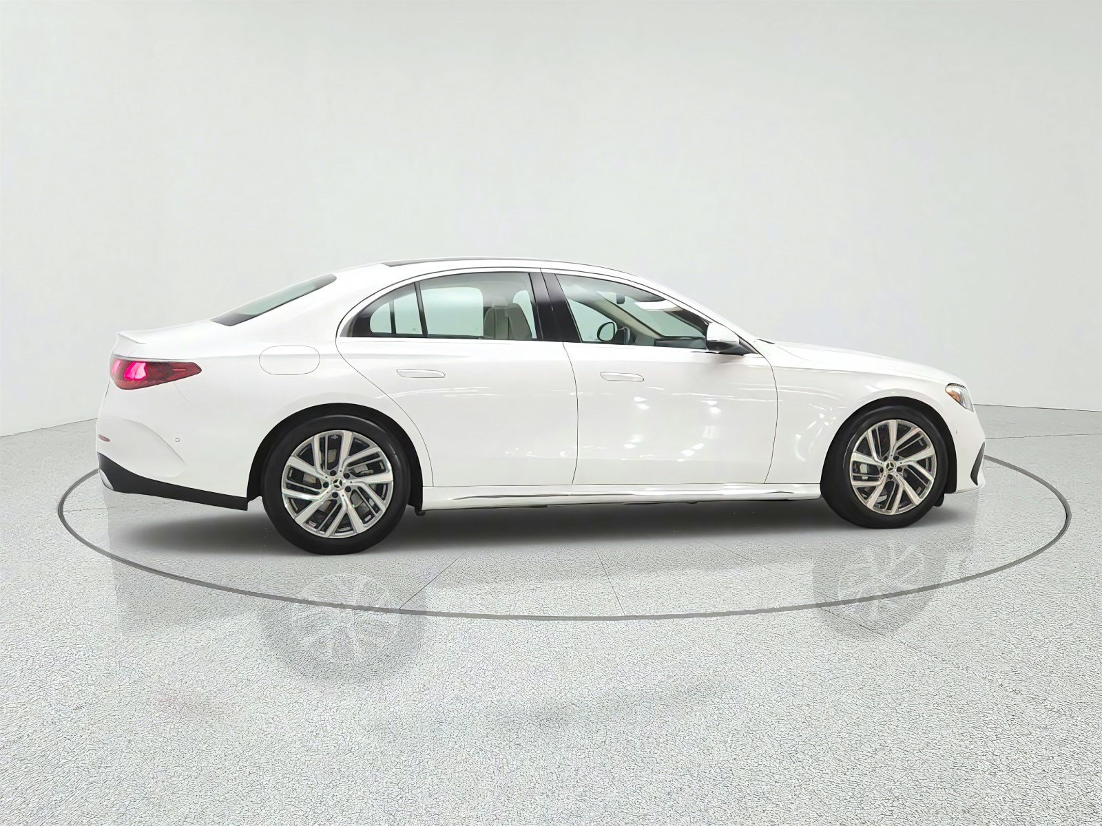 Certified 2026 Mercedes-Benz E 350 Sedan image 4