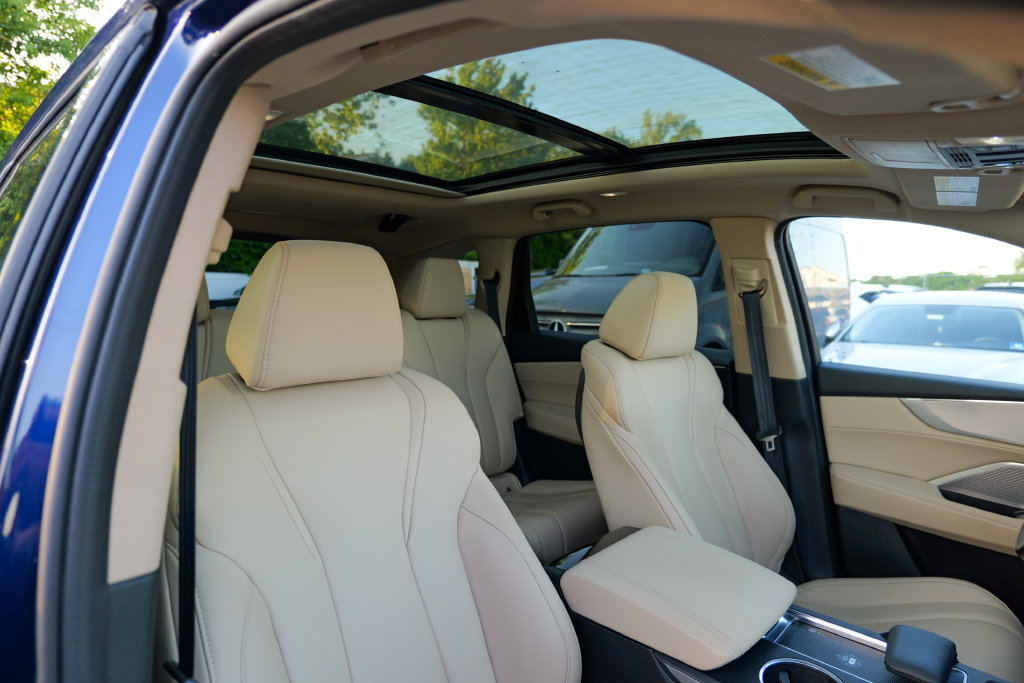 Used 2023 Acura MDX SH-AWD image 39