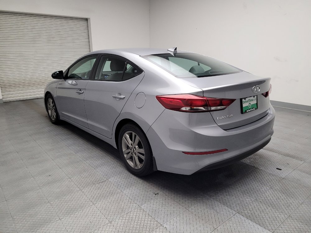 Used 2017 Hyundai Elantra SE image 5