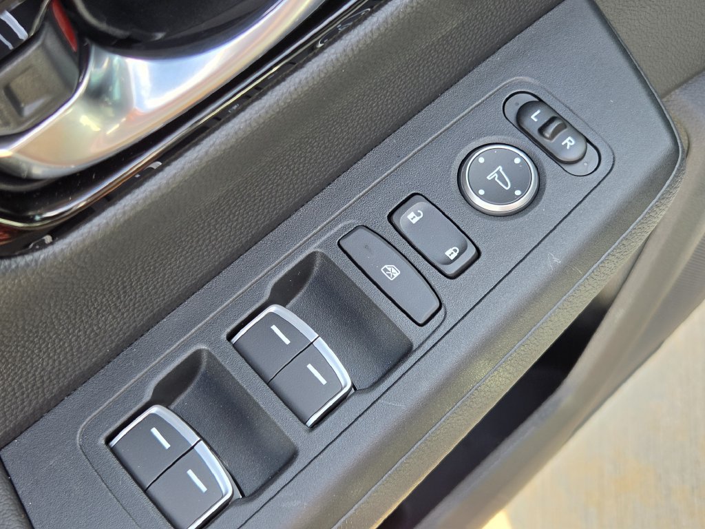 Certified 2025 Honda CR-V EX-L image 31