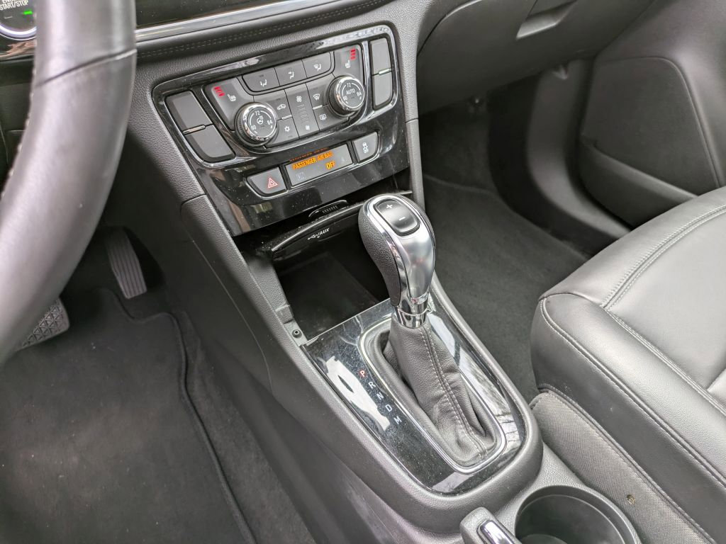 Used 2019 Buick Encore Essence w/ Experience Buick Package image 22