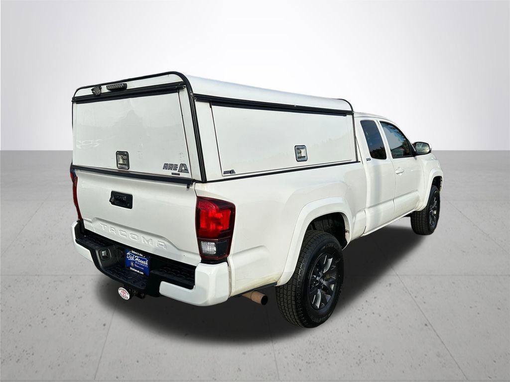 Used 2022 Toyota Tacoma SR5 image 7