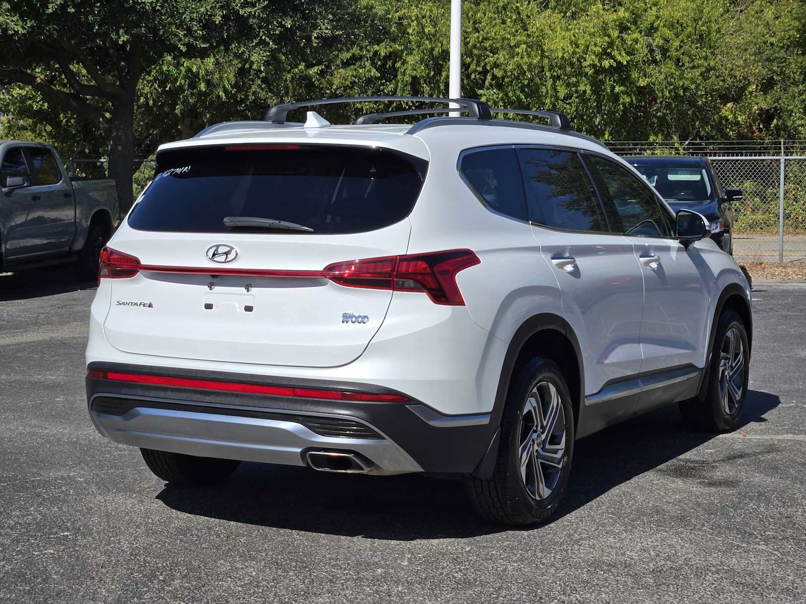 Used 2022 Hyundai Santa Fe SEL w/ Convenience Package FWD image 7