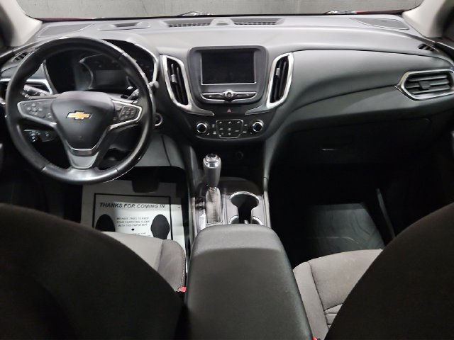 Used 2021 Chevrolet Equinox LT AWD/4WD image 2