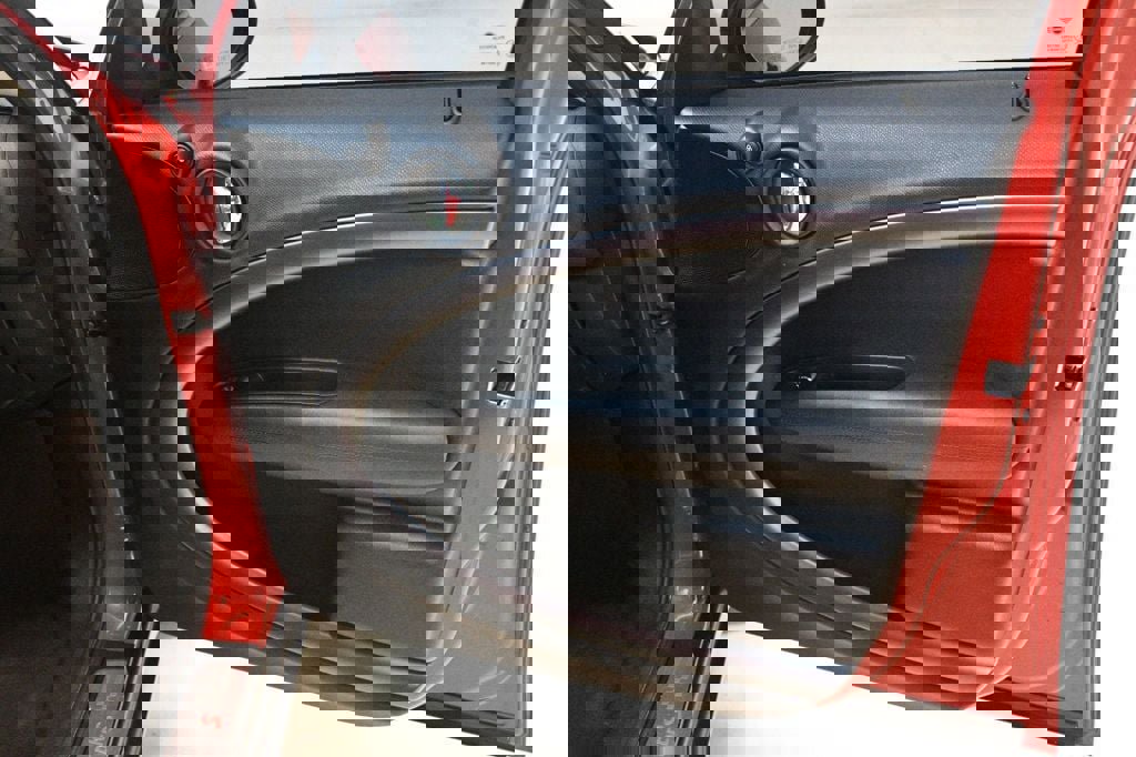 Used 2013 MINI Cooper Countryman S image 23