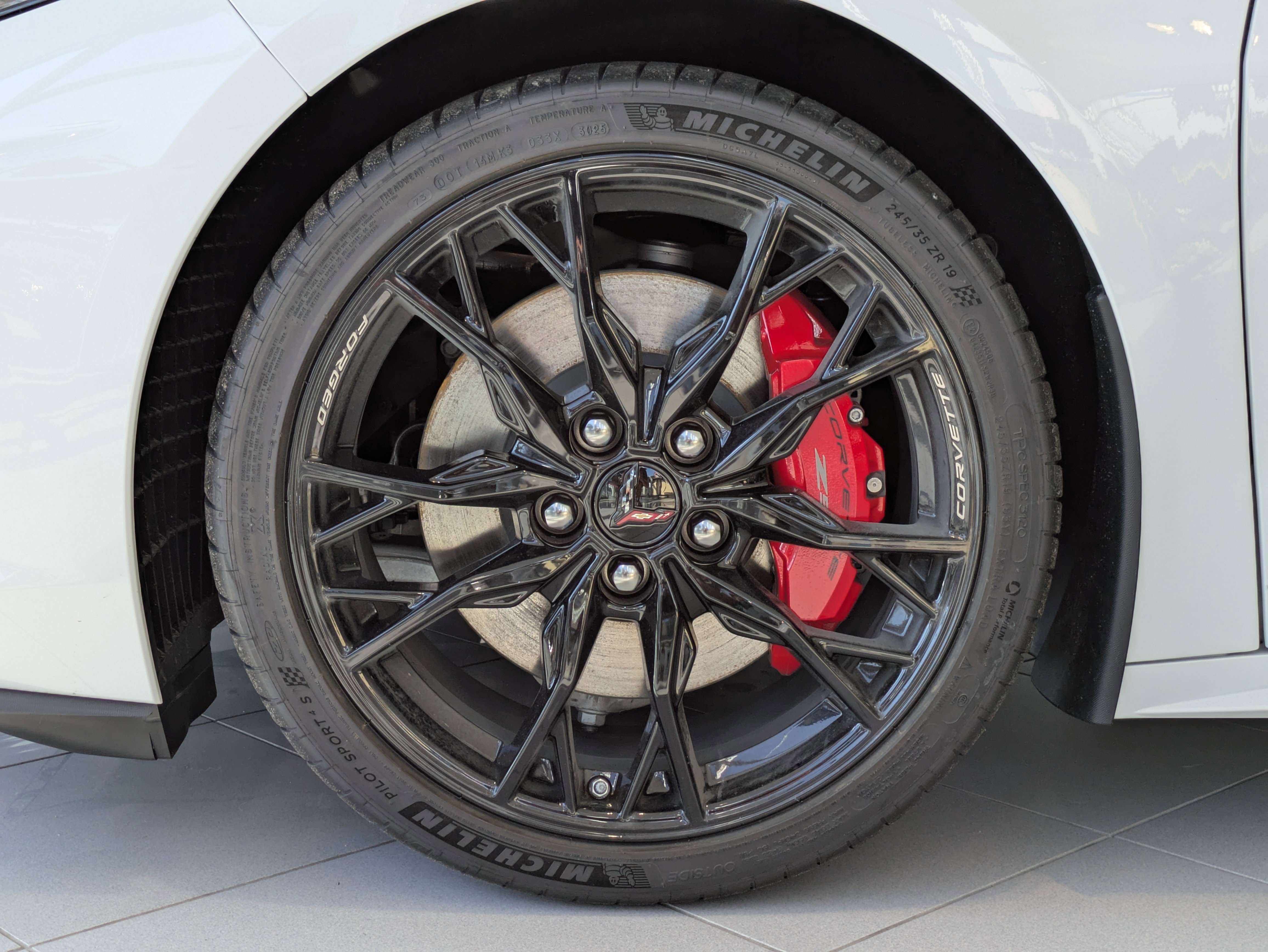 New 2026 Chevrolet Corvette Stingray Preferred Cpe w/ Z51 Performance Package image 31