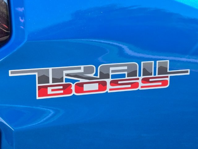 Used 2023 Chevrolet Colorado Trail Boss w/ Advanced Trailering Package AWD/4WD image 20