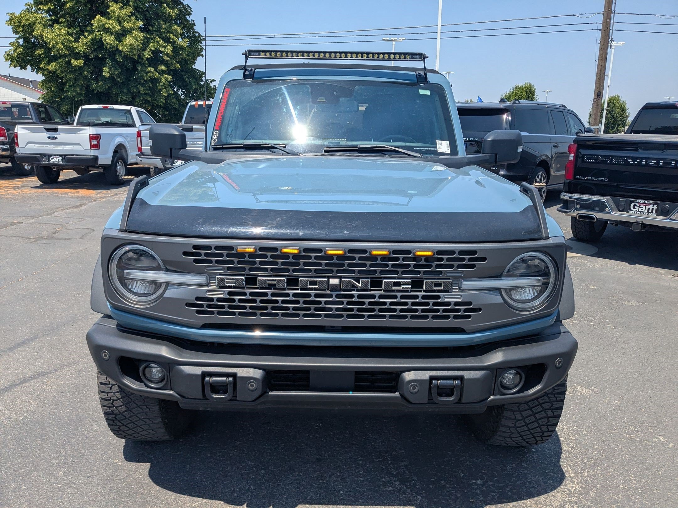 Used 2022 Ford Bronco Badlands w/ Sasquatch Package AWD/4WD image 12