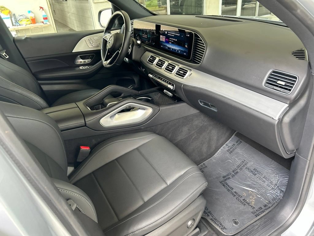 Used 2025 Mercedes-Benz GLE 350 4MATIC image 25