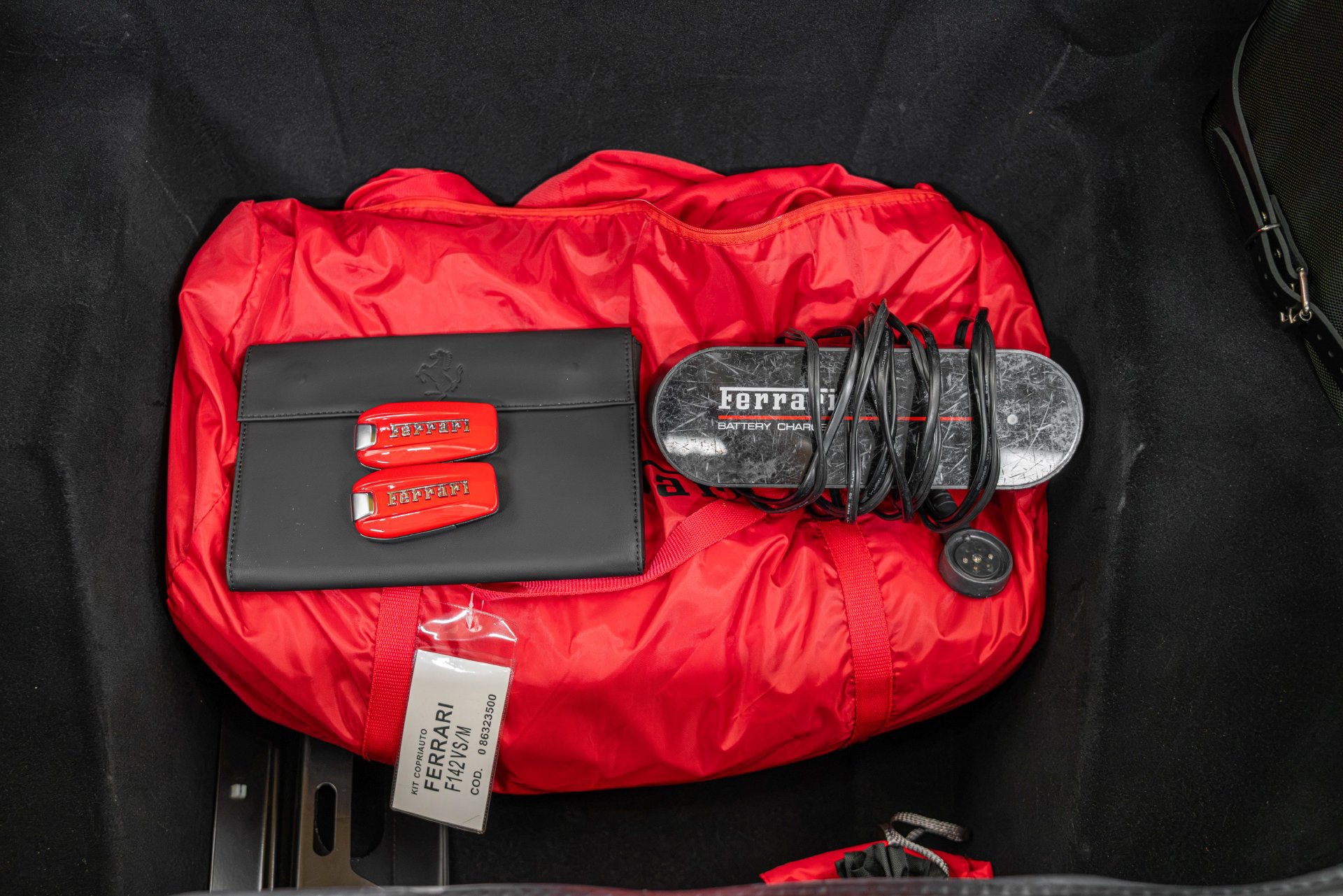 Certified 2022 Ferrari F8 Tributo RWD image 25