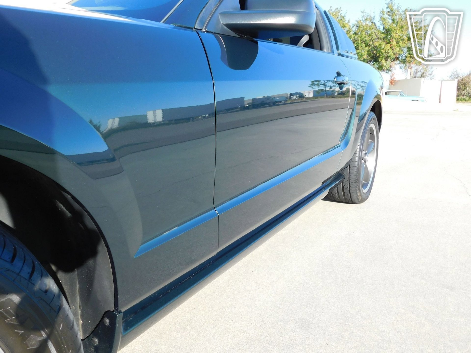 Used 2008 Ford Mustang Bullitt RWD image 30