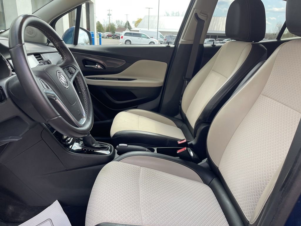 Used 2020 Buick Encore Preferred w/ Safety Package image 11
