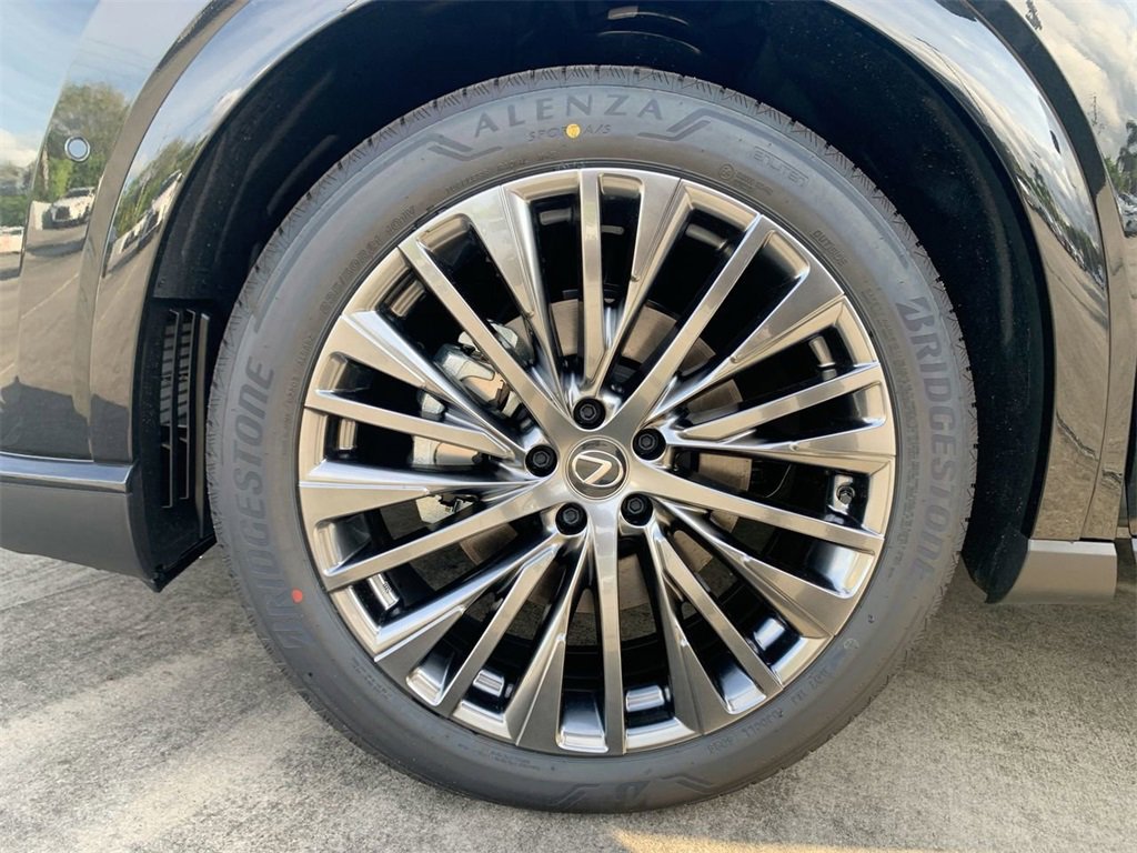 New 2025 Lexus RX 450h AWD w/ Luxury Package image 9