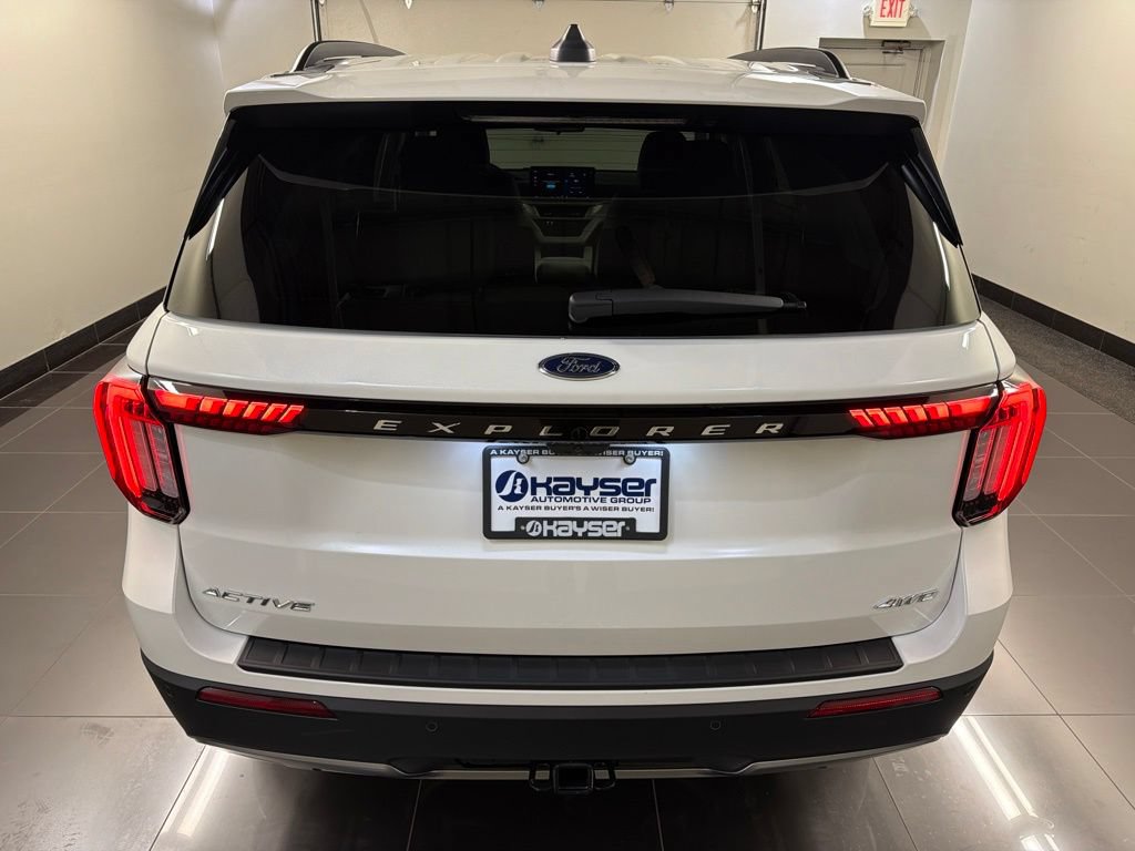 New 2026 Ford Explorer Active AWD/4WD image 5