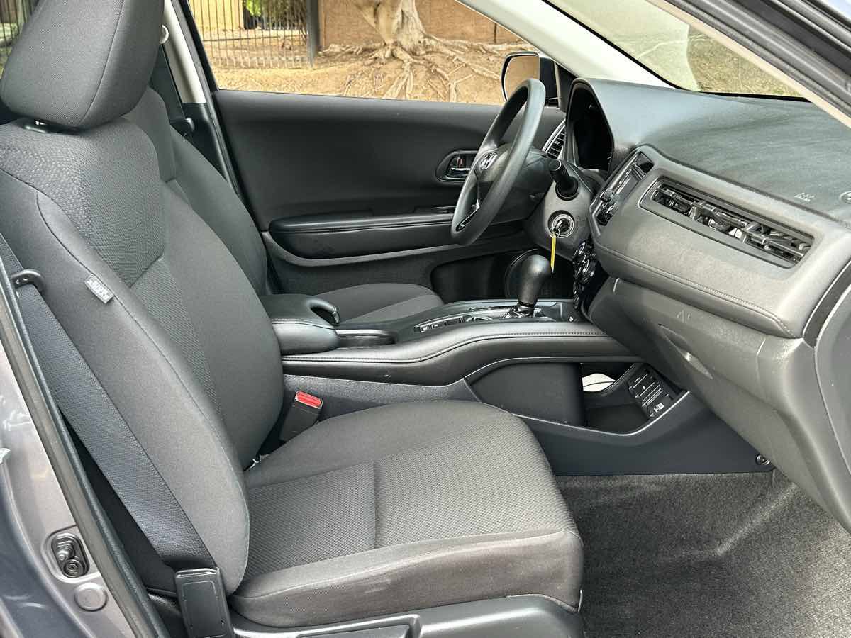 Used 2017 Honda HR-V LX image 20