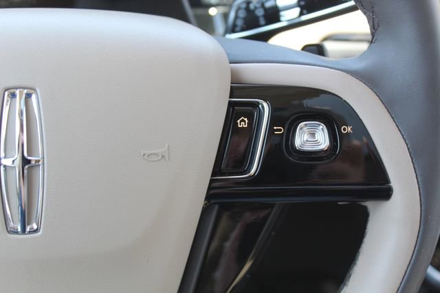 Used 2023 Lincoln Corsair FWD w/ Equipment Group 102A image 25