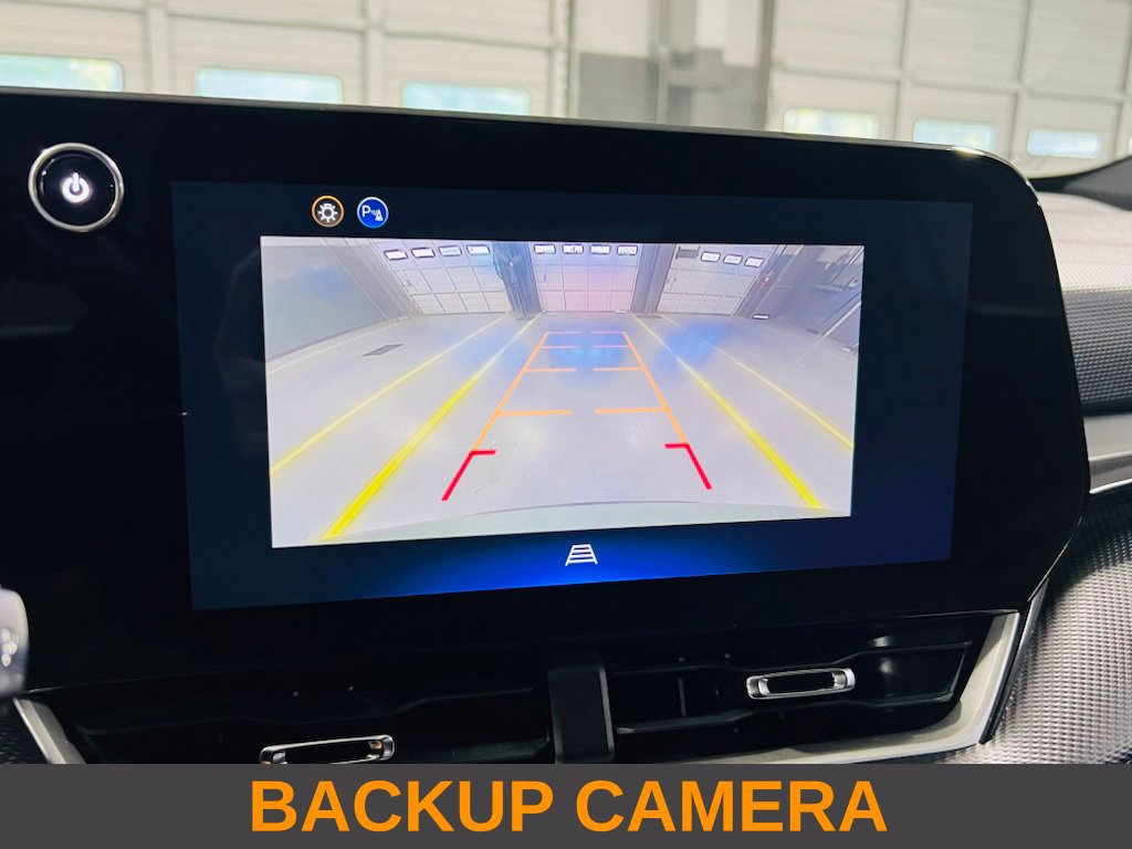Used 2026 Chevrolet Equinox LT FWD image 7