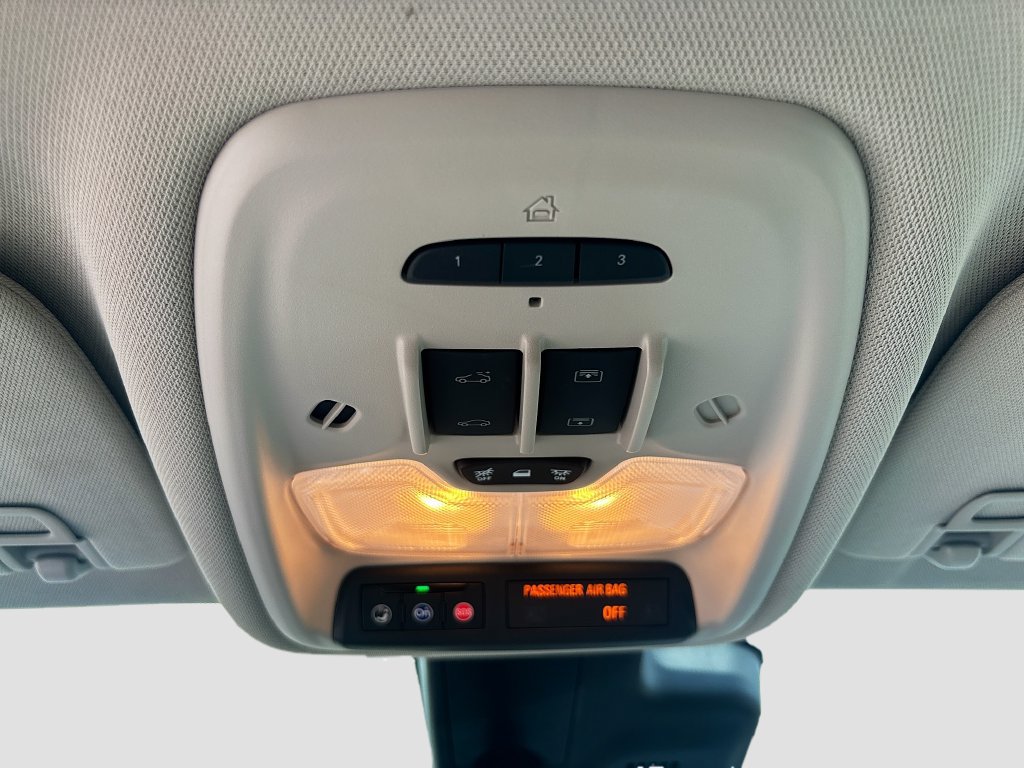 Used 2025 Buick Encore GX Avenir w/ Avenir Technology Package FWD image 35