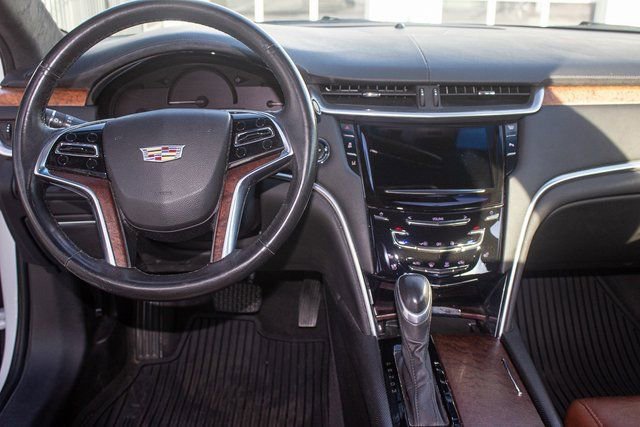 Used 2016 Cadillac XTS Luxury w/ Driver Awareness Package image 15