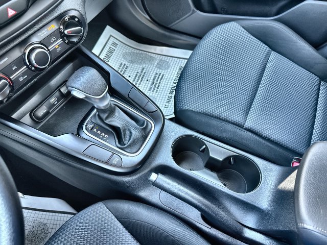Used 2023 Kia Soul LX w/ LX Technology Package FWD image 23