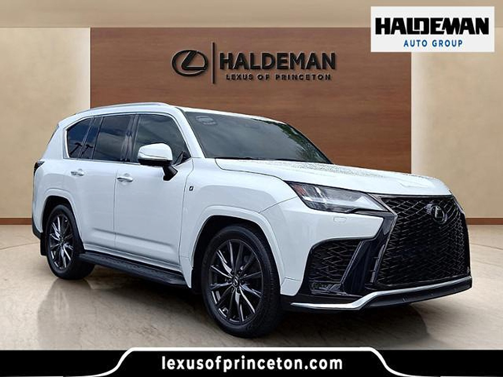 Used 2024 Lexus LX 600 F Sport AWD/4WD video 1