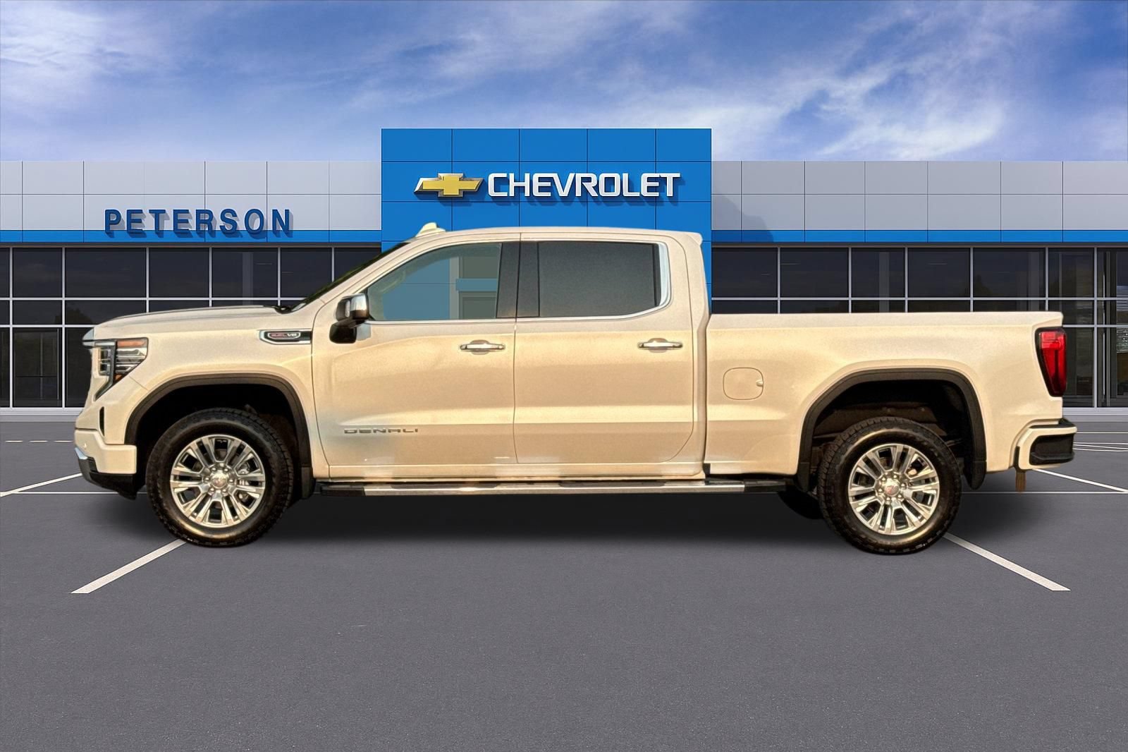 Certified 2023 GMC Sierra 1500 Denali w/ Technology Package AWD/4WD image 7