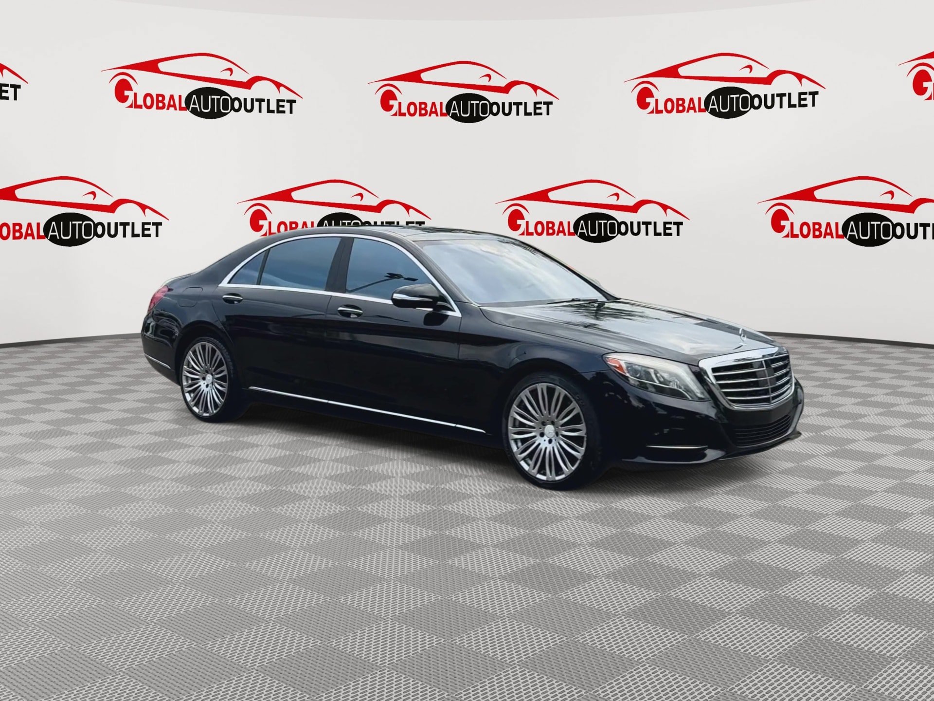 Used 2016 Mercedes-Benz S 550 Sedan image 3