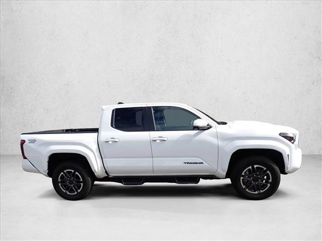 Certified 2025 Toyota Tacoma TRD Sport w/ TRD Sport Premium Package AWD/4WD image 5