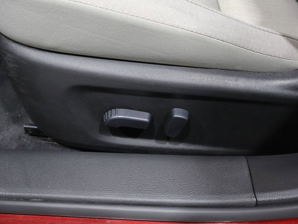 Used 2024 Nissan Altima 2.5 SV AWD/4WD image 10