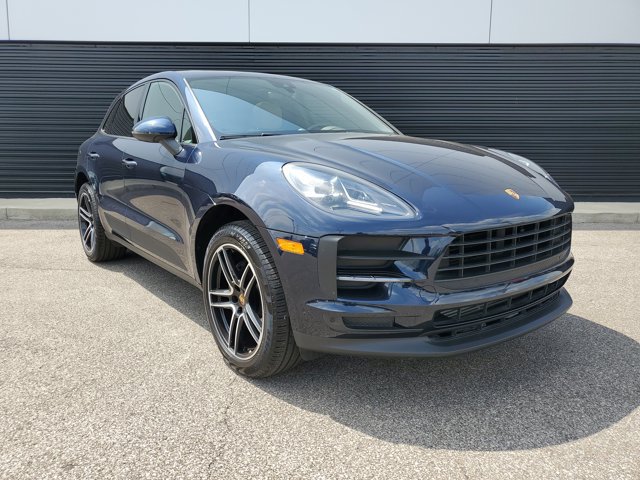 Certified 2020 Porsche Macan AWD/4WD image 9