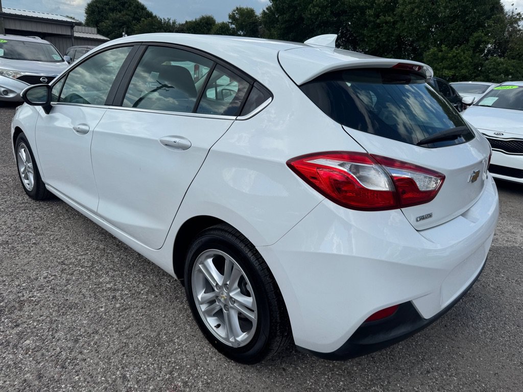 Used 2017 Chevrolet Cruze LT w/ Convenience Package FWD image 6