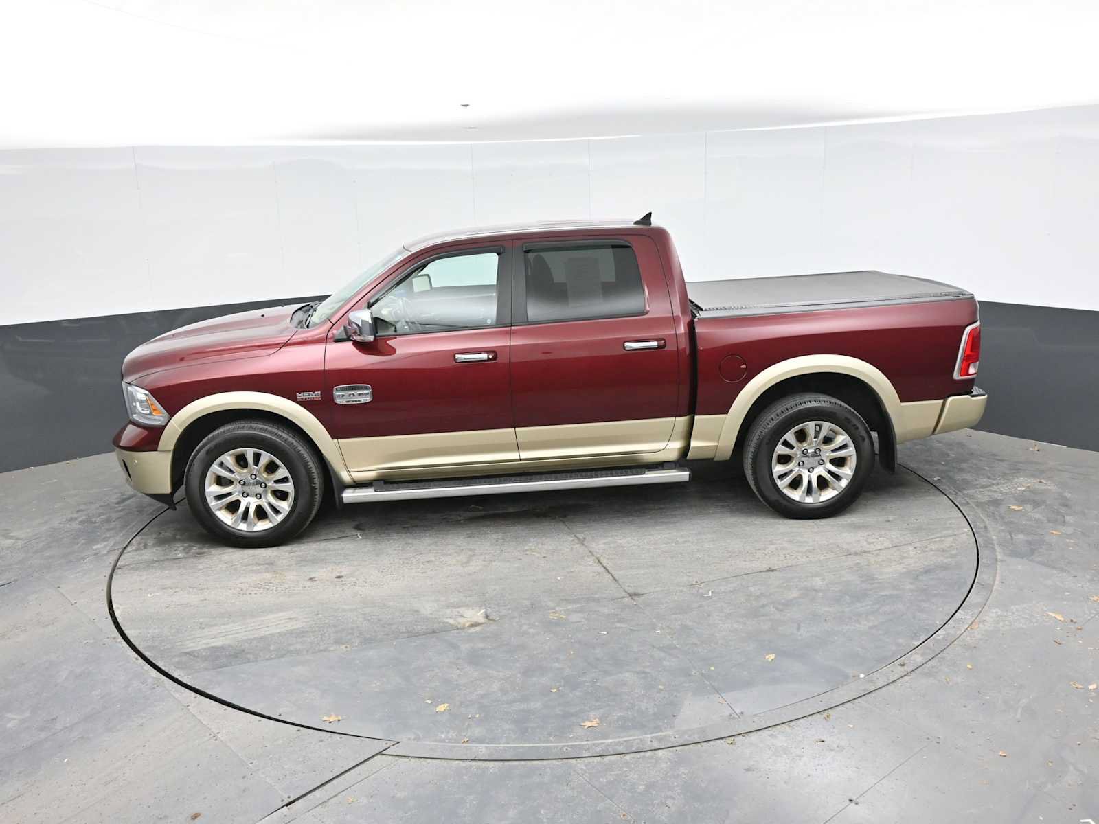 Used 2016 RAM 1500 Laramie Longhorn w/ Convenience Group AWD/4WD image 14