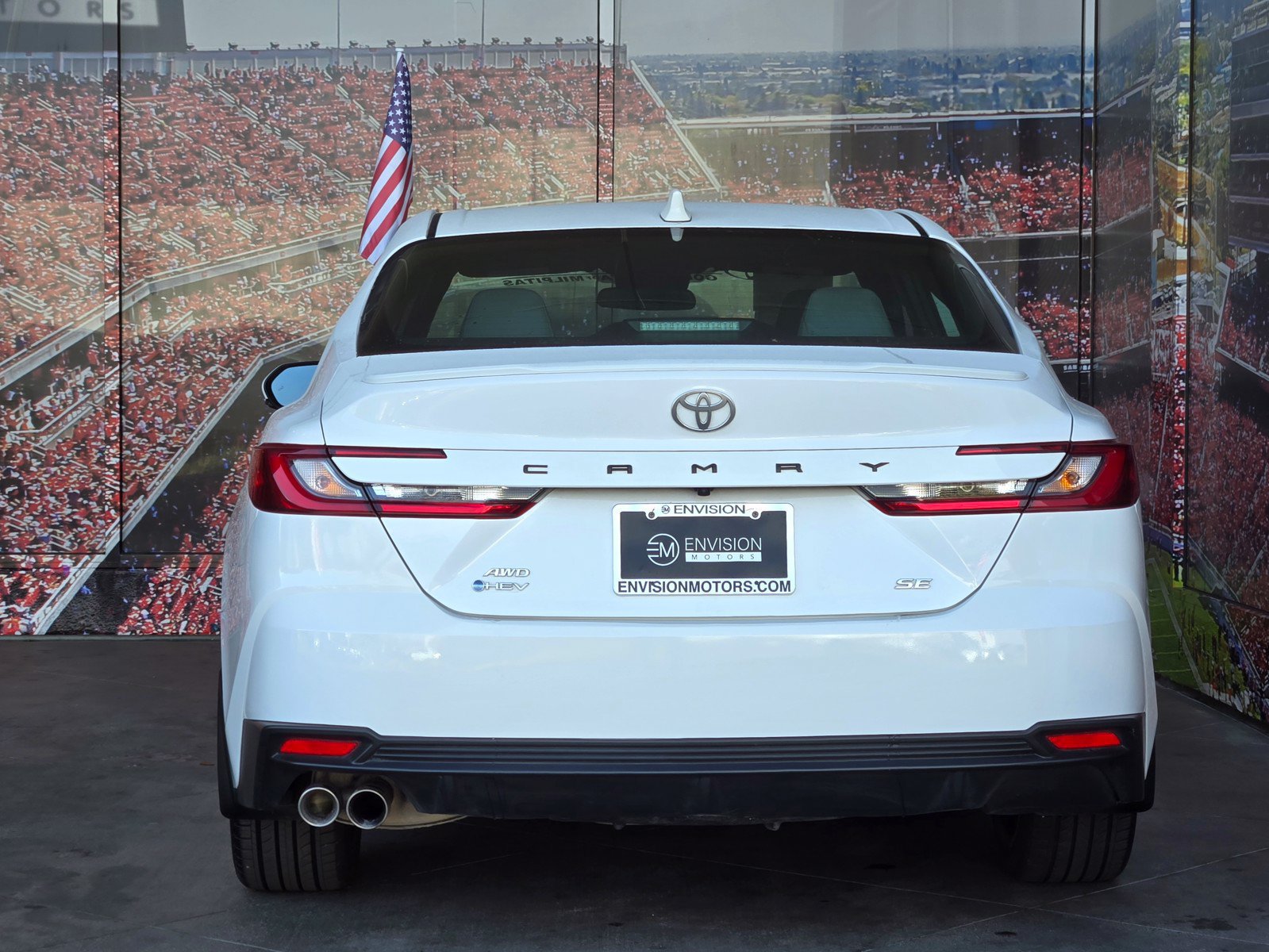Certified 2025 Toyota Camry SE AWD/4WD image 4