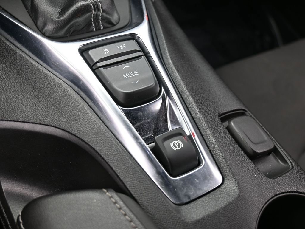 Used 2023 Chevrolet Camaro LT image 23