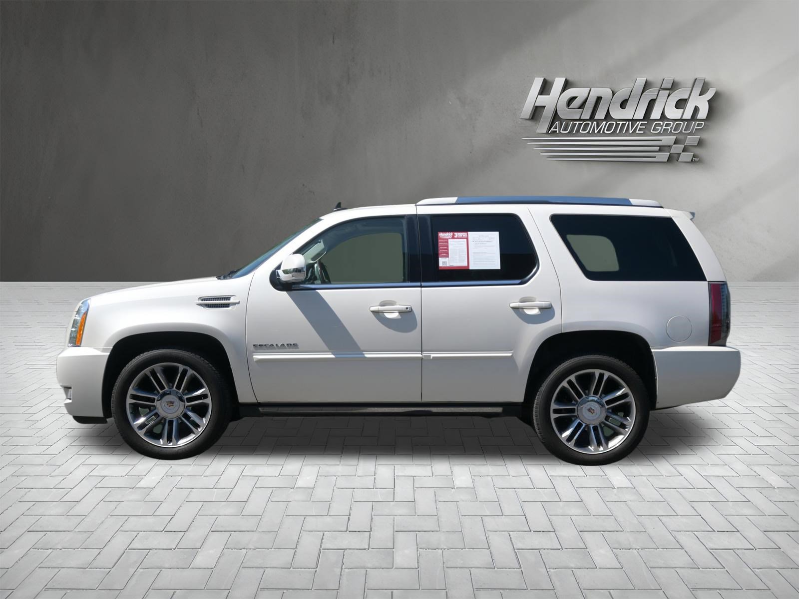 Used 2014 Cadillac Escalade Premium image 6
